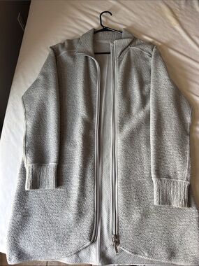 lululemon athletica Light Gray Full-Zip Long Jacket